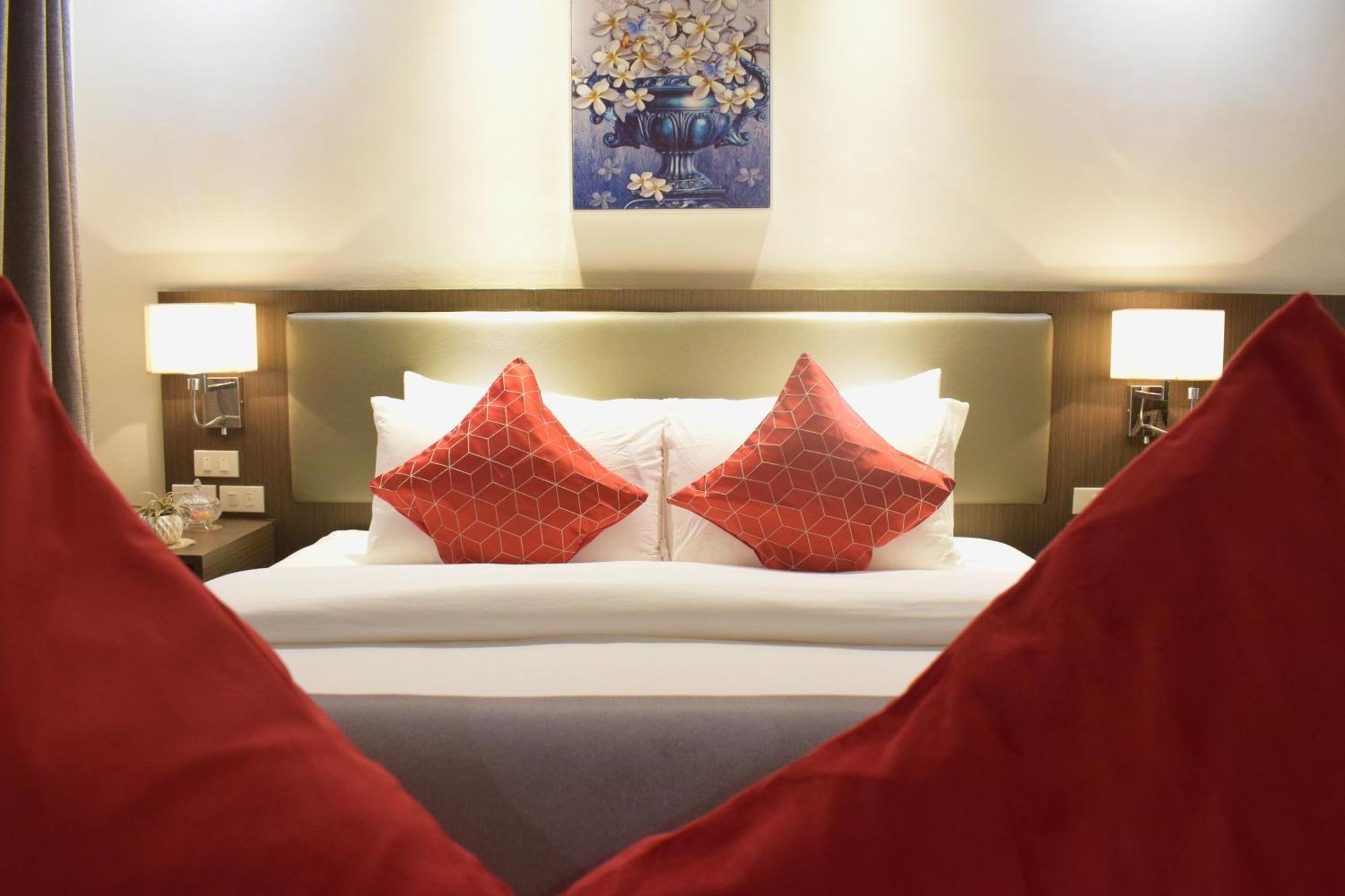 Luxe Suite At Bcct - Bgc'S Prime Studio - Gym, Infinity Pool With Breathtaking Skyline View Taguig Exterior photo