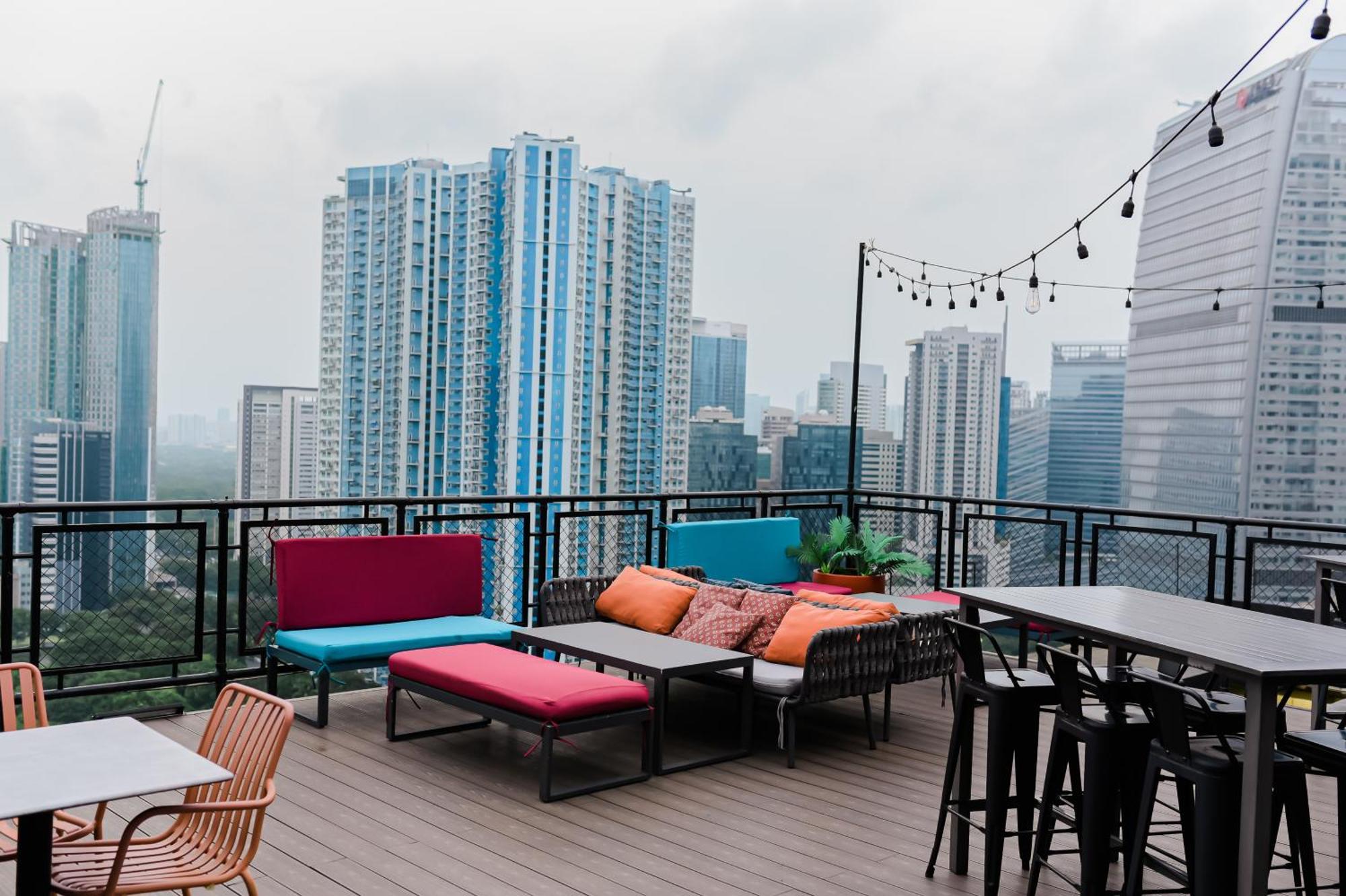 Luxe Suite At Bcct - Bgc'S Prime Studio - Gym, Infinity Pool With Breathtaking Skyline View Taguig Exterior photo